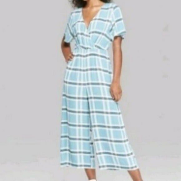 Preppy Women's Jumpsuit Small Blue Plaid Capri Jumpsuit New without tags - Picture 1 of 7